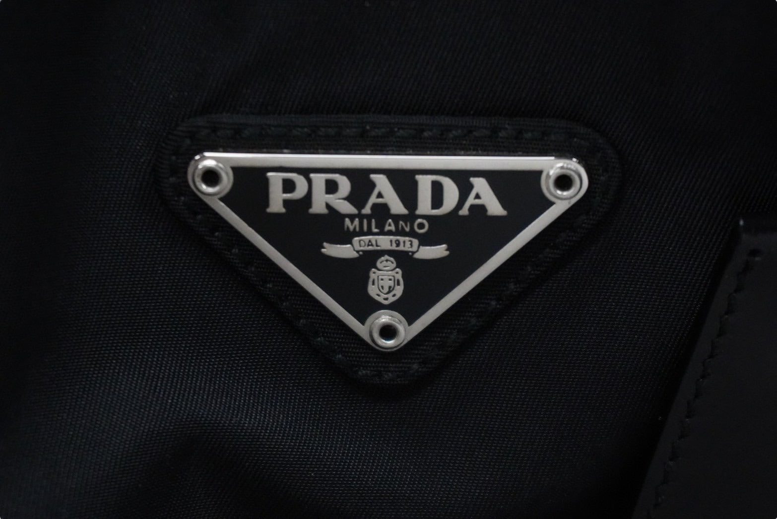 PRADA プラダ トートバッグ ハンドバッグ トライアングルロゴ ブラック