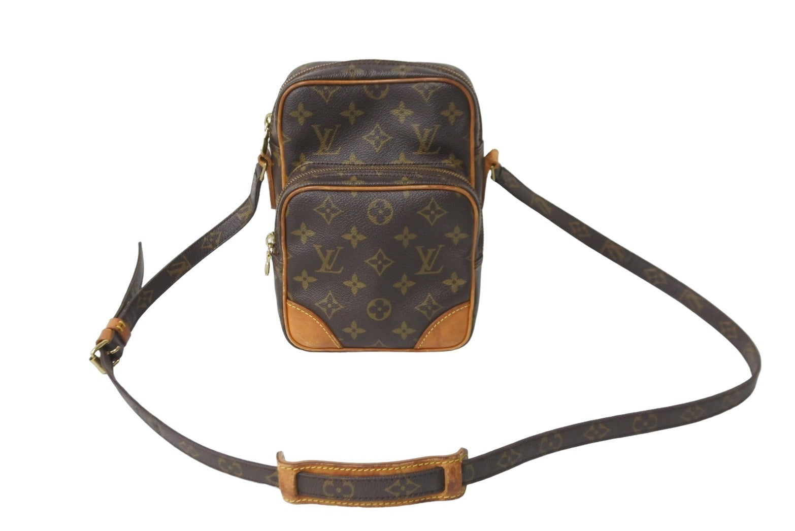 LOUIS VUITTON ルイヴィトン ショルダーバッグ 斜めがけバック アマゾン モノグラム M45236 ブラウン ゴールド金具 良品 中古  57015 – Casanova Vintage