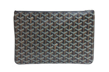 Load image into Gallery viewer, 新品同様 GOYARD ゴヤール クラッチバッグ セナ MM PVCコーティングキャンバス ブラウン シルバー金具 中古 57023