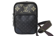 Load image into Gallery viewer, LOUIS VUITTON ルイヴィトン ショルダーバッグ アマゾンスリングバッグ モノグラムエクリプス M45439 シルバー 美品 中古 57147