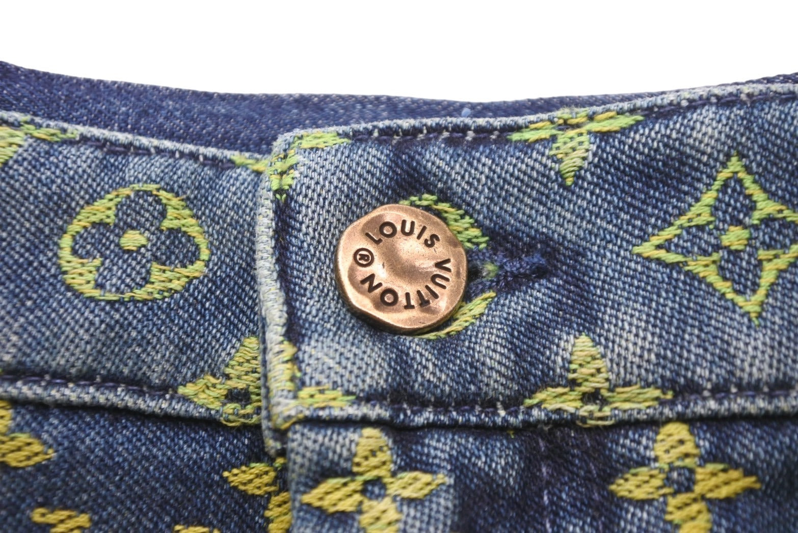 裾幅約17cmルイヴィトン  デニムパンツ　LVロゴ 刺繍 インディゴ