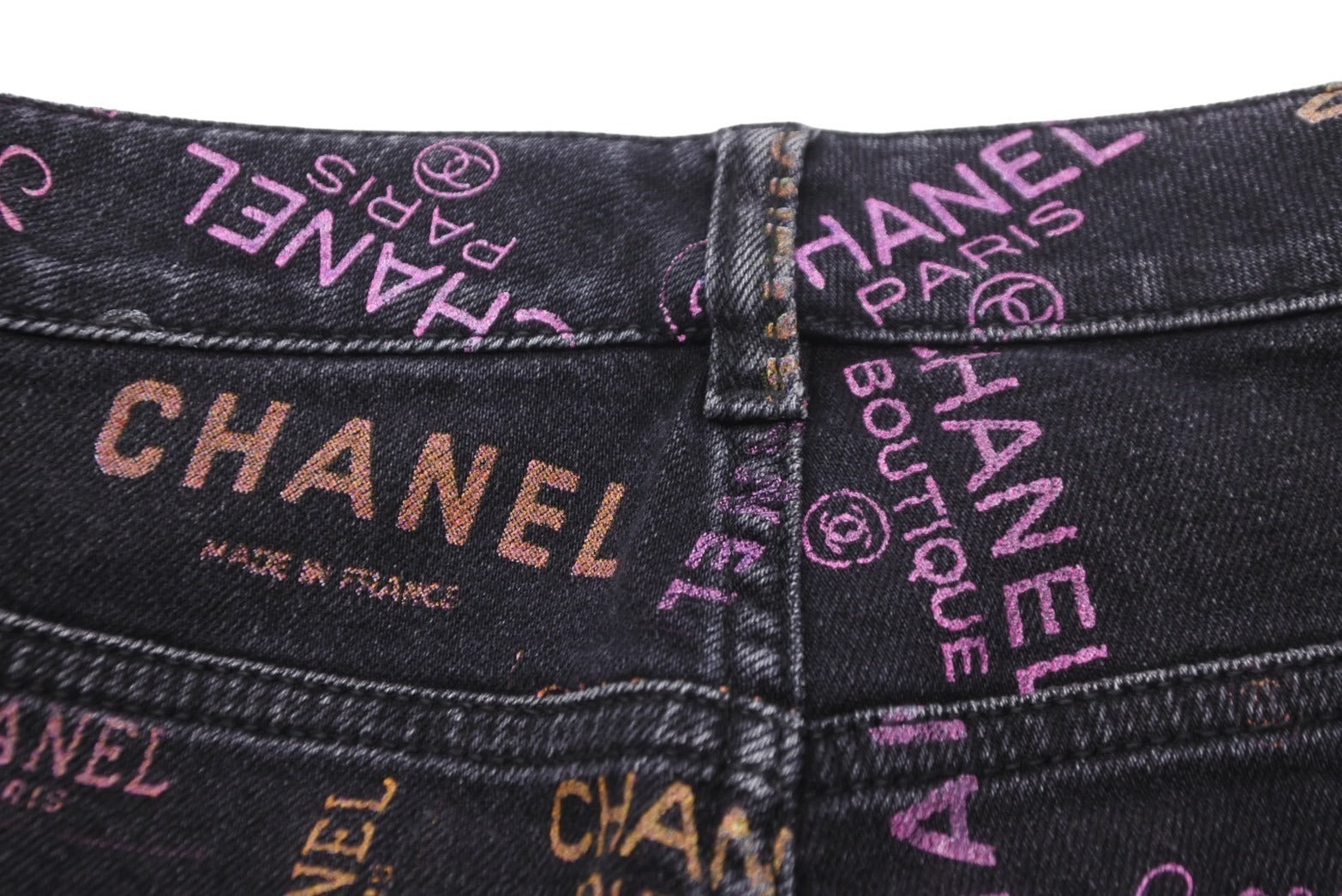 CHANEL シャネル デニムパンツ ココマーク プリント サイズ34 コットン P72331V63967 シルバー金具 美品 中古 57321 –  Casanova Vintage