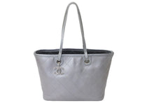 Load image into Gallery viewer, CHANEL シャネル トートバッグ シルバー ココマーク 20番台 キャビアスキン シルバー金具 美品 中古 57415