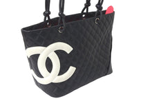 Load image into Gallery viewer, CHANEL シャネル トートバッグ ココマーク A25167 9番台 2005年 カーフスキン ブラック ピンク シルバー金具 良品 中古 57810