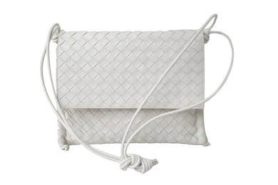 BOTTEGAVENETA ボッテガヴェネタ イントレチャート ショルダーバッグ ホワイト レザー 斜め掛け 白 631464 美品 中古 57873