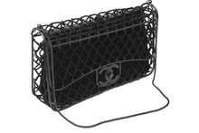 画像をギャラリービューアに読み込む, 新品同様 CHANEL シャネル ココマーク チェーンショルダーバッグ ビーズマトラッセ 18番台 サテン ガンメタ ブラック 中古 57914