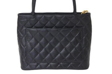 画像をギャラリービューアに読み込む, CHANEL シャネル ハンドバッグ 復刻トート キャビアスキン マトラッセ ココマーク 5番台 ゴールド金具 美品 中古 57971