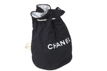 画像をギャラリービューアに読み込む, CHANEL シャネル 巾着バッグ キャンバス ビニール ブラック ホワイト ノベルティ 良品 中古 58055