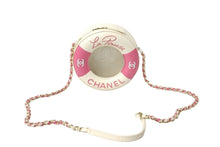 画像をギャラリービューアに読み込む, CHANEL シャネル ショルダーバッグ クルーズライン 浮き輪モチーフ チェーンショルダー 26番台 ゴールド金具 美品 中古 58084