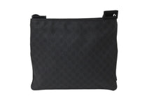 画像をギャラリービューアに読み込む, GUCCI グッチ ショルダーバッグ 162904 GGロゴ GGスプリームキャンバス ブラック シルバー金具 メンズ イタリア製 美品 中古 58127