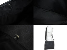 画像をギャラリービューアに読み込む, GUCCI グッチ ショルダーバッグ 162904 GGロゴ GGスプリームキャンバス ブラック シルバー金具 メンズ イタリア製 美品 中古 58127