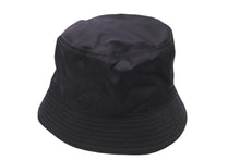 Load image into Gallery viewer, PRADA プラダ バケットハット 帽子 ブラック ナイロン 三角ロゴプレート サイズL 良品 中古 58190