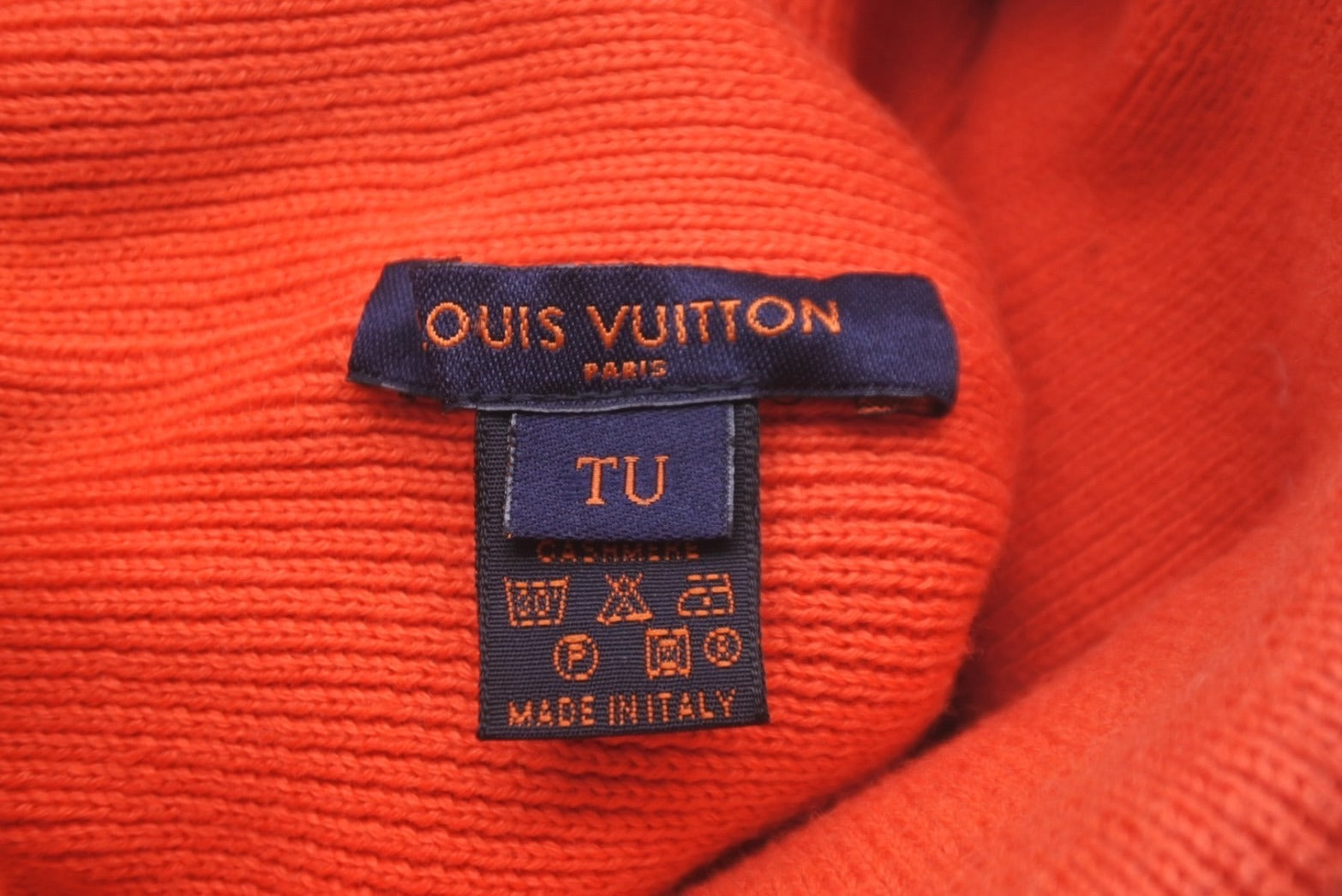 14,400円LOUISVIITTON　CUP　ニット帽　ルイヴィトンカップ　ビニー　オレンジ