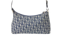 Load image into Gallery viewer, Christian Dior クリスチャンディオール ハンドバッグ トロッター柄 アクセサリーポーチ PZ1021 シルバー金具 美品 中古 58340