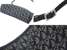 Load image into Gallery viewer, Christian Dior クリスチャンディオール ハンドバッグ トロッター柄 アクセサリーポーチ PZ1021 シルバー金具 美品 中古 58340