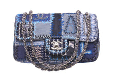 Load image into Gallery viewer, 極美品 CHANEL シャネル デニムライン ガブリエルドゥシャネル ラージ ショルダーバッグ 21番台 ブルー パッチワーク 中古 58342
