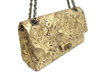 Load image into Gallery viewer, シャネル CHANEL MOSCOW パリ モスクワ 2.55 マトラッセ チェーン ショルダーバッグ 13番台 ゴールド 美品 中古 58405