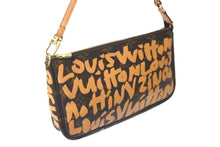画像をギャラリービューアに読み込む, LOUIS VUITTON ルイヴィトン ハンドバッグ ポシェットアクセソワ―ル モノグラム グラフィティ M92193 ゴールド 美品 中古 58462