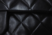 画像をギャラリービューアに読み込む, CHANEL シャネル マトラッセ 25 ショルダーバッグ ダブルフラップ 1番台 ラムスキン ブラック ゴールド 美品 中古 58464
