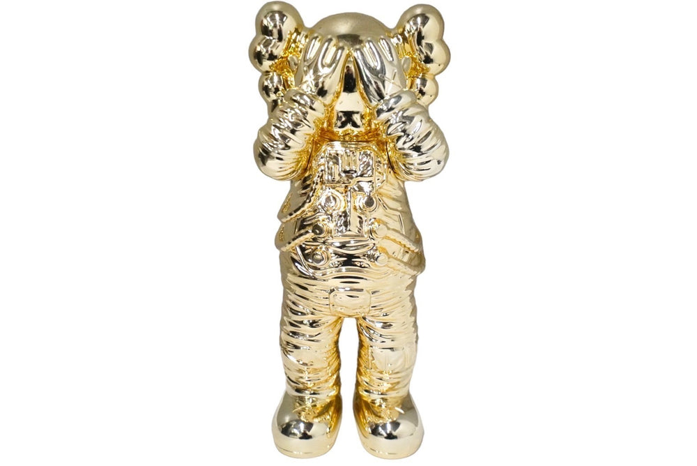 極美品 KAWS カウズ フィギュア Holiday Space ホリデー スペース GOLD ゴールド 中古 58630