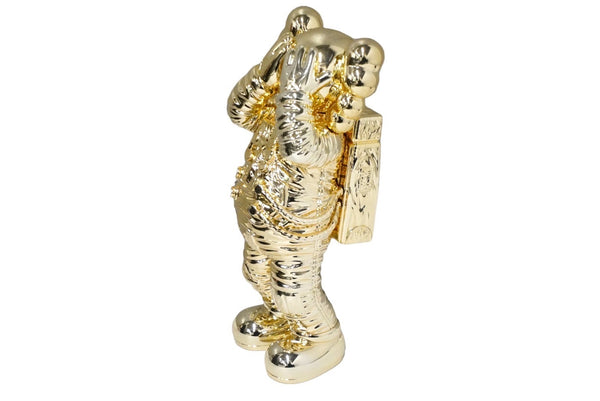 極美品 KAWS カウズ フィギュア Holiday Space ホリデー スペース GOLD ゴールド 中古 58630