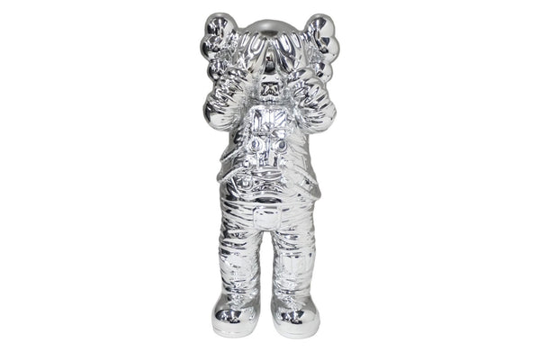 極美品 KAWS カウズ フィギュア Holiday Space ホリデー スペース silver シルバー 中古 58631