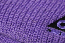 Load image into Gallery viewer, NIKE ACG ナイキ エーシージー ニットキャップ アウトドアライン ロゴ刺繍 アクリル ウール パープル ブラック 良品 中古 58707