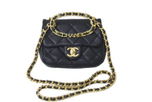 画像をギャラリービューアに読み込む, 極美品 CHANEL シャネル チェーンショルダーバッグ AS3748 マトラッセ トップハンドル ブラック ゴールド金具 中古 58746