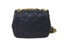 画像をギャラリービューアに読み込む, 極美品 CHANEL シャネル チェーンショルダーバッグ AS3748 マトラッセ トップハンドル ブラック ゴールド金具 中古 58746