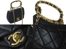 画像をギャラリービューアに読み込む, 極美品 CHANEL シャネル チェーンショルダーバッグ AS3748 マトラッセ トップハンドル ブラック ゴールド金具 中古 58746