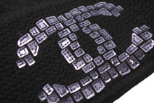 Load image into Gallery viewer, CHANEL シャネル ニットキャップ 帽子 ココマーク メタリック カシミヤ ブラック イタリア製 ユニセックス 美品 中古 58753