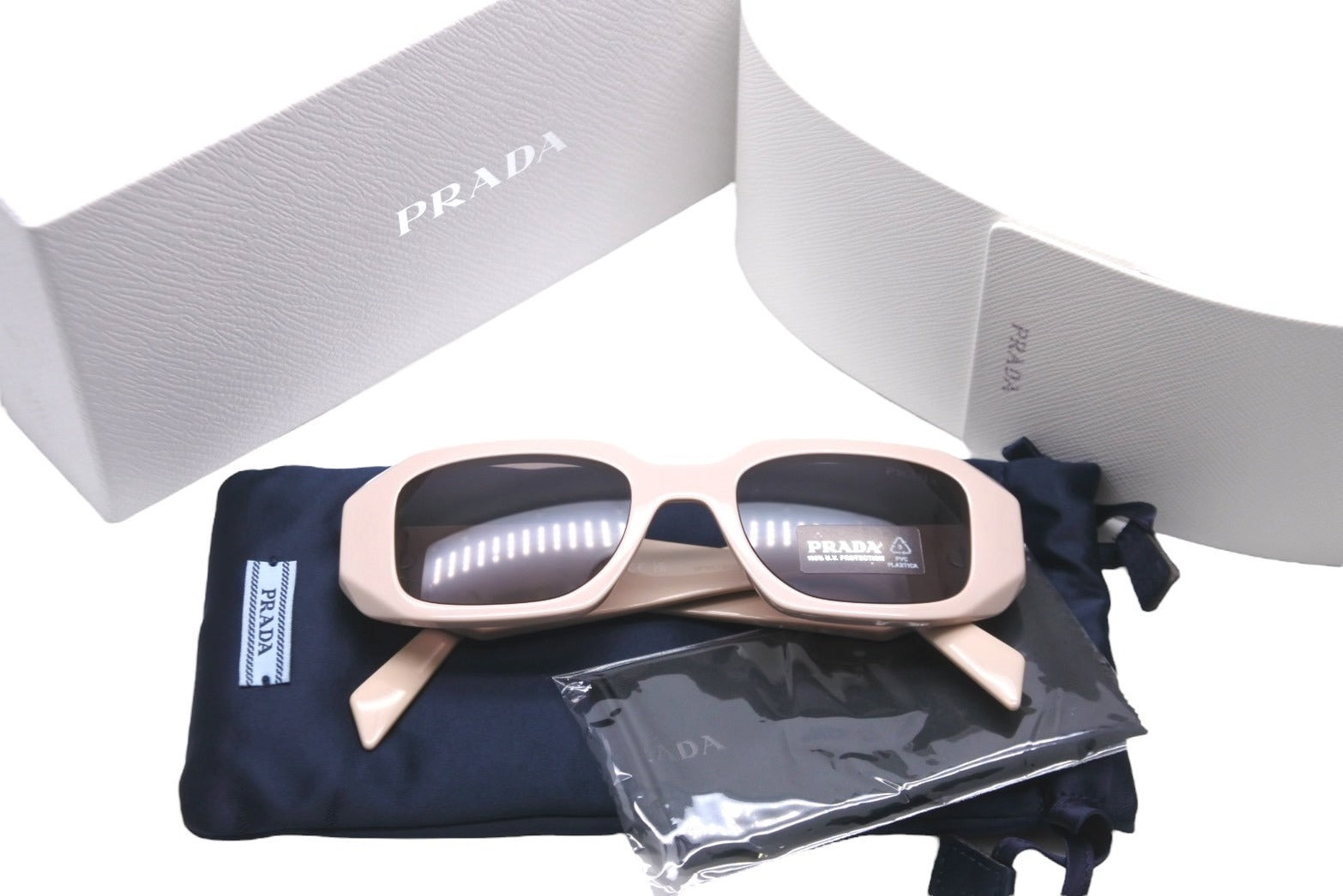 12,280円PRADA gradation sunglasses