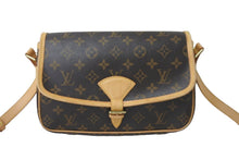画像をギャラリービューアに読み込む, LOUIS VUITTON ルイヴィトン ショルダーバッグ M42250 ソローニュ モノグラム ブラウン ゴールド金具 美品 中古 58912