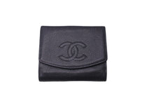 Load image into Gallery viewer, CHANEL シャネル 二つ折り財布 A13496 ココマーク キャビアスキン 6番台 2000年 ブラック ゴールド金具 良品 中古 59034