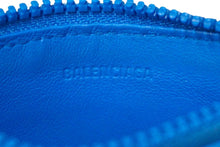 画像をギャラリービューアに読み込む, BALENCIAGA バレンシアガ ジップカードケース コインケース 財布 タイヤ ブランドロゴ カーフスキン ブルー 美品 中古 59055