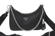 Load image into Gallery viewer, PRADA プラダ ショルダーバッグ ホーボー ポシェット ポーチ ストラップ付き Re-Edition 2005 1BH204 シルバー金具 美品 中古 59125