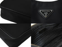Load image into Gallery viewer, PRADA プラダ ショルダーバッグ ホーボー ポシェット ポーチ ストラップ付き Re-Edition 2005 1BH204 シルバー金具 美品 中古 59125