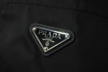 Load image into Gallery viewer, PRADA プラダ ジャケット Re-Nylon 20AW シャツジャケット トライアングルロゴ ナイロン サイズS SC514 S202 1WQ8 美品 中古 59158