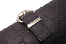 画像をギャラリービューアに読み込む, GUCCI グッチ ウォッチケース GG柄 レザー ブラウン ゴールド金具 ベルト開閉 良品 中古 59240