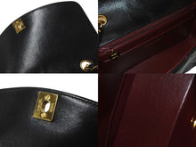 Load image into Gallery viewer, 極美品 CHANEL シャネル チェーンショルダーバッグ ダイアナマトラッセ22 3番台 ラムスキン ブラック ゴールド金具 中古 59302