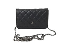 画像をギャラリービューアに読み込む, CHANEL シャネル ショルダーバッグ チェーン ウォレット マトラッセ ココマーク 19番台 ブラック ラムスキン シルバー金具 美品 中古 59319