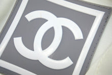 画像をギャラリービューアに読み込む, CHANEL シャネル スポーツライン ココマーク ニットキャップ ボンボン 裏起毛 ホワイト ピンク サイズM 美品 中古 59475