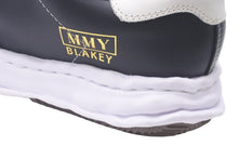 Load image into Gallery viewer, 新品未使用 MIHARA YASUHIRO ミハラヤスヒロ BLAKEY PUFFER オリジナルソール ローカット スニーカー ブラック ホワイト 牛革 ラバー 42 A12FW723 中古 59487