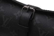 画像をギャラリービューアに読み込む, LOUIS VUITTON ルイヴィトン 時計ケース M43385 エテュイ・3 モントル ブラック モノグラムエクリプス 美品 中古 59525
