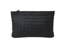 Load image into Gallery viewer, 極美品 BOTTEGAVENETA ボッテガヴェネタ クラッチバッグ イントレチャート ブラック レザー 608232 中古 59533