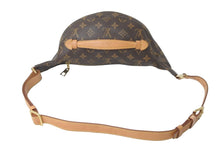 Load image into Gallery viewer, LOUIS VUITTON ルイヴィトン ボディバッグ M43644 バムバッグ ブラウン モノグラムキャンバス 美品 中古 59535