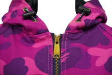 Load image into Gallery viewer, A BATHING APE アベイシングエイプ CARHARTT カーハート アクティブジャケット 1ST CAMO パープル サイズM 美品 中古 59567