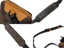 Load image into Gallery viewer, LOUIS VUITTON ルイヴィトン ショルダーバッグ アマゾンスリングバッグ NIGO ニゴ N40379 美品 中古 59595