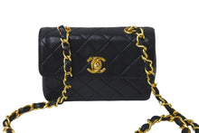 画像をギャラリービューアに読み込む, CHANEL シャネル チェーンショルダーバッグ ミニミニマトラッセ 14cm 1番台 ラムスキン ブラック ゴールド金具 美品 中古 59600