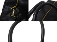 画像をギャラリービューアに読み込む, CHANEL シャネル デカココマーク ボストンバッグ 8番台 キャビアスキン ブラック ゴールド金具 美品 中古 59601